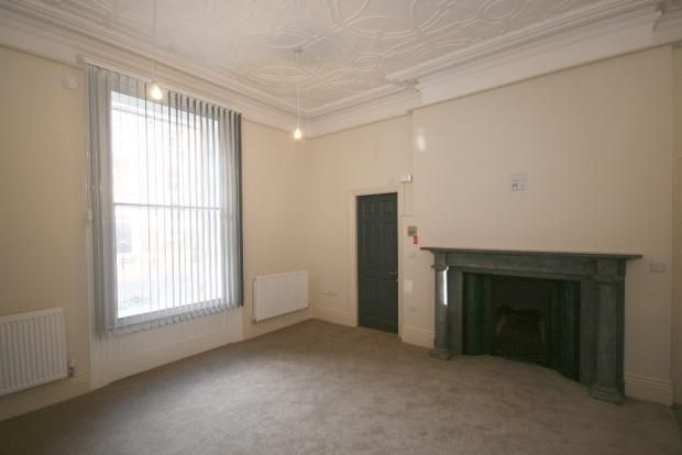 Property photo 3 of 4 Living Room