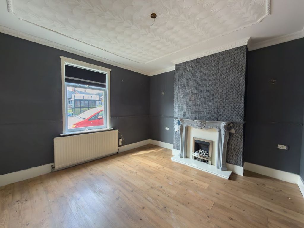 Property photo 2 of 10 Image 2