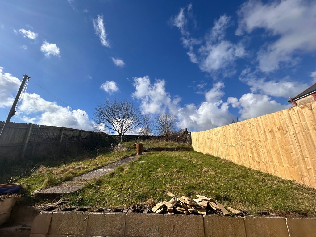 Additional image 8 of 3 bed semi-detached house to rentCastell Y Mynach Road, Beddau, Pontypridd CF38