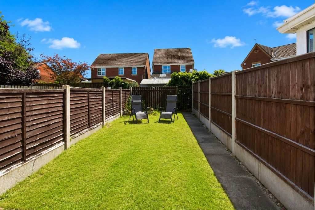 Property photo 3 of 16
