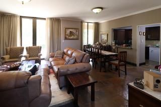 Property photo 3 of 28