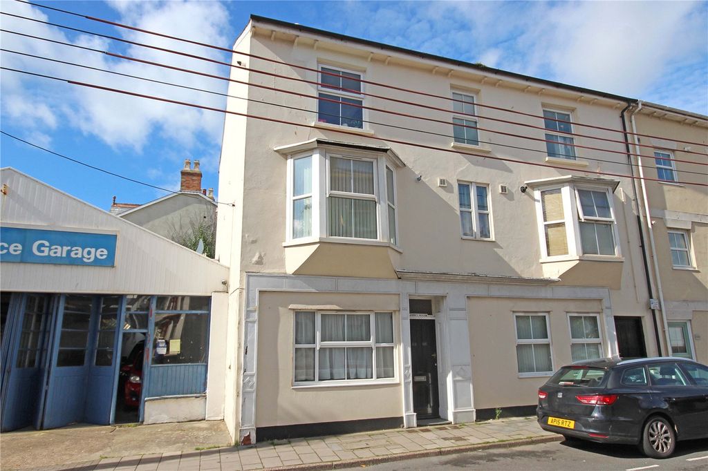 Property photo 1 of 11 Picture No. 01
