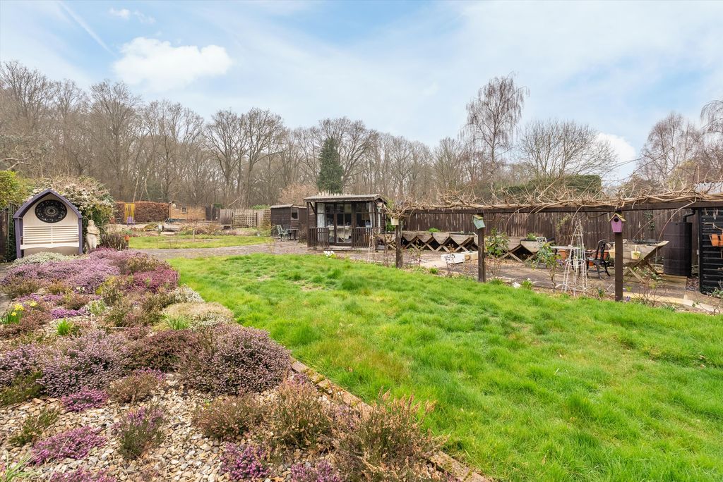 Property photo 2 of 15 Image