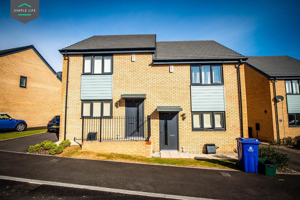 Property photo 1 of 4 Howard