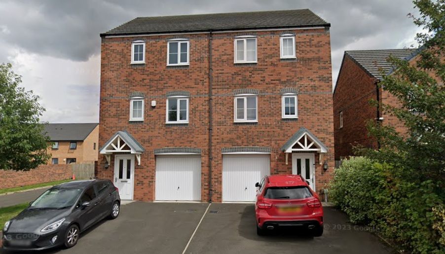 Property photo 1 of 1