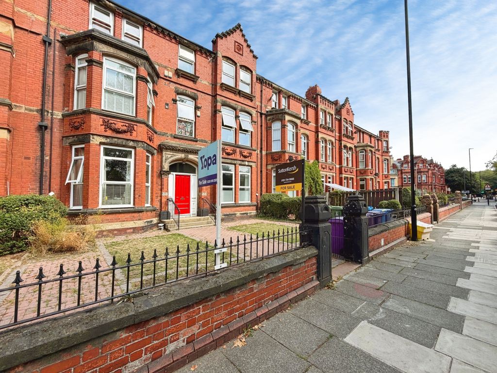 Property photo 1 of 13 6