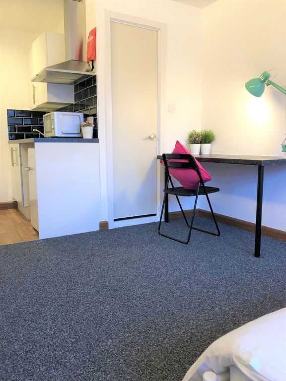 Property photo 1 of 7 A Neat And Functional Student Bedroom Featuring A ...