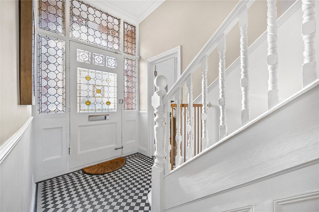 Property photo 3 of 14 Picture No. 02