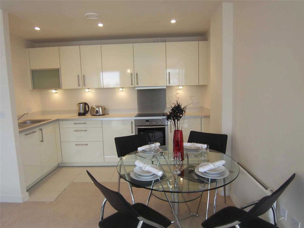 Property photo 3 of 10 Picture No. 01