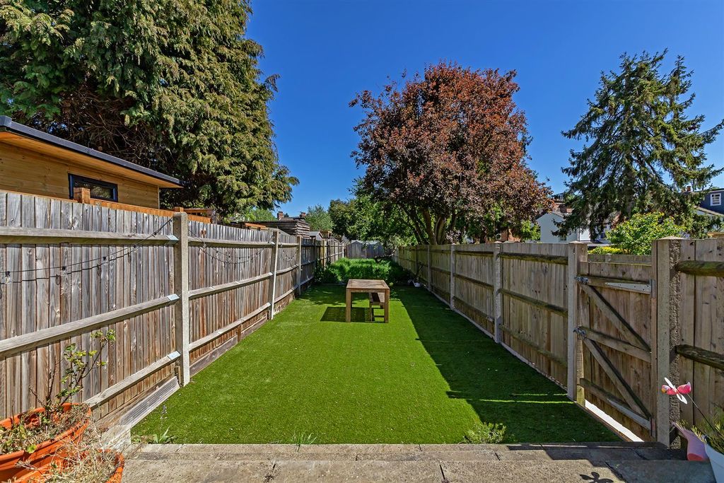 Property photo 3 of 20 48Follyave-39.Jpg