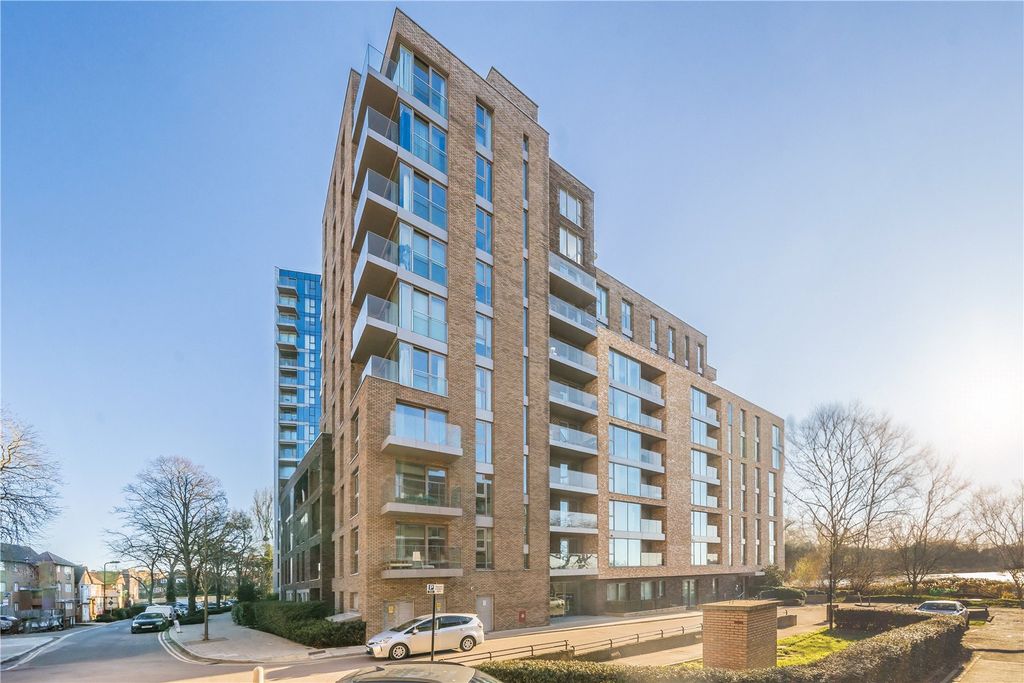 Property photo 1 of 6 Picture No. 15