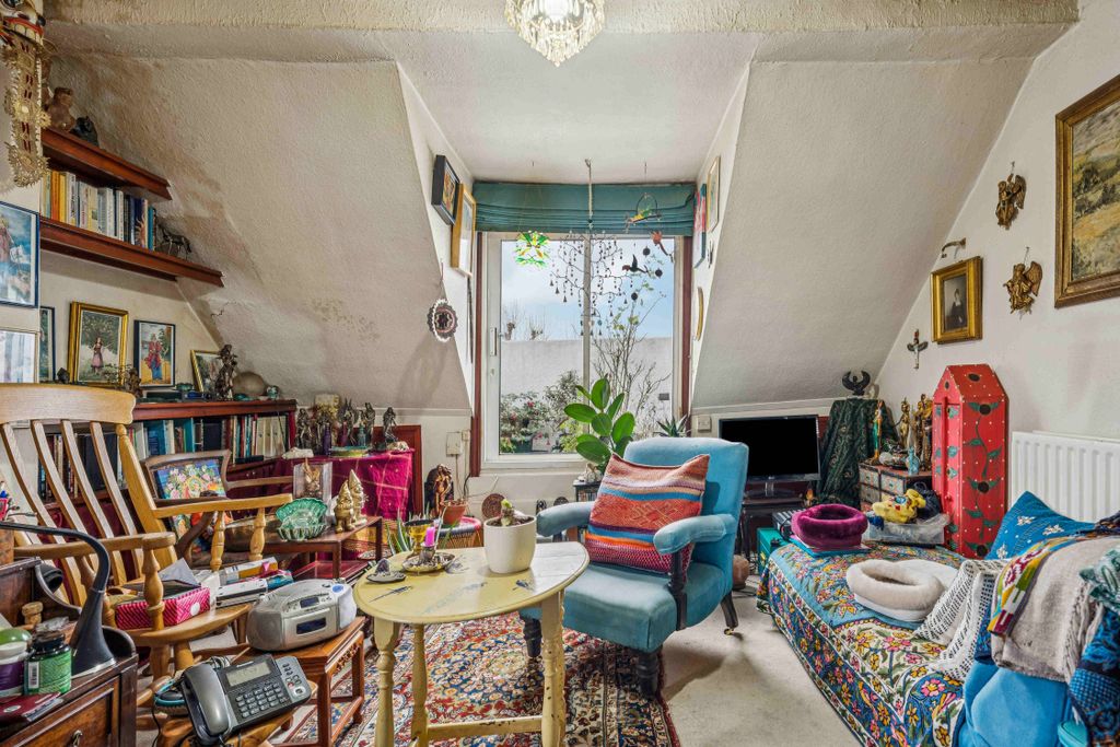 Property photo 3 of 15 13.Jpg