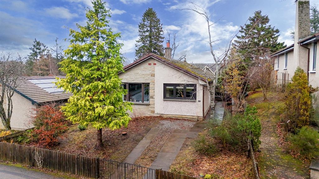 Property photo 1 of 23 Front Main