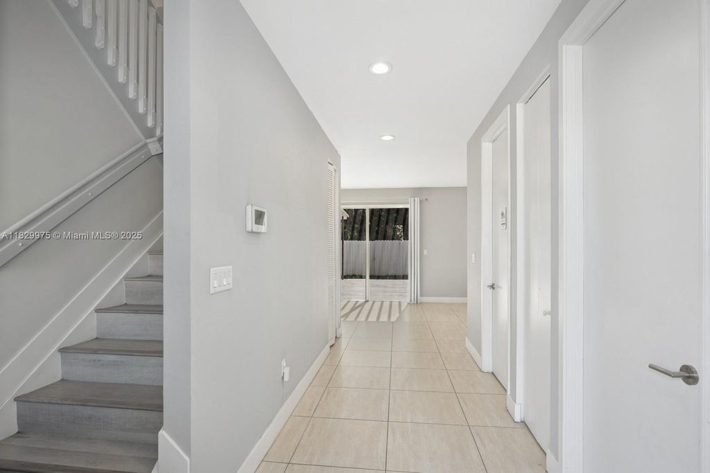 Property photo 2 of 28 <Alttext/>
