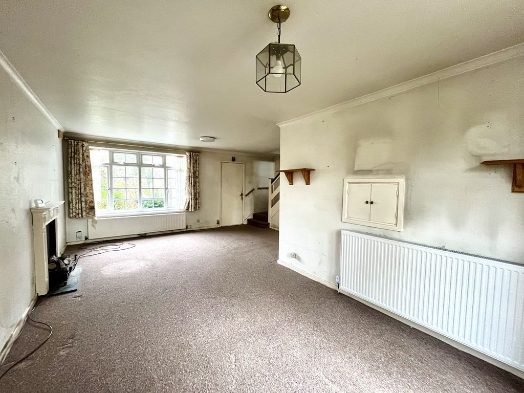 Property photo 2 of 11 Not Specified