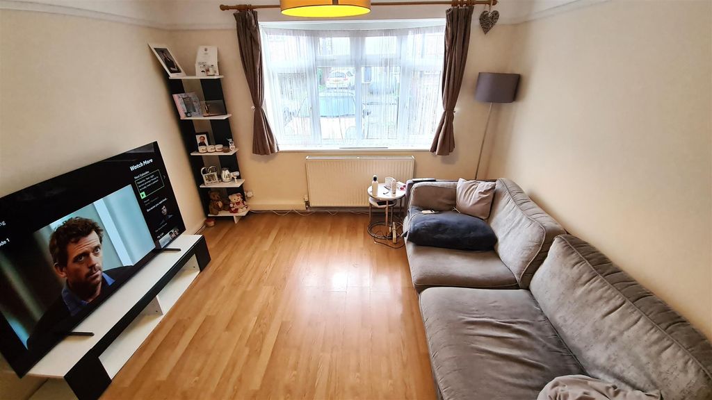 Property photo 2 of 29 Gf Lounge