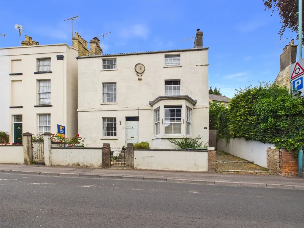 Property photo 1 of 28 Picture No. 48
