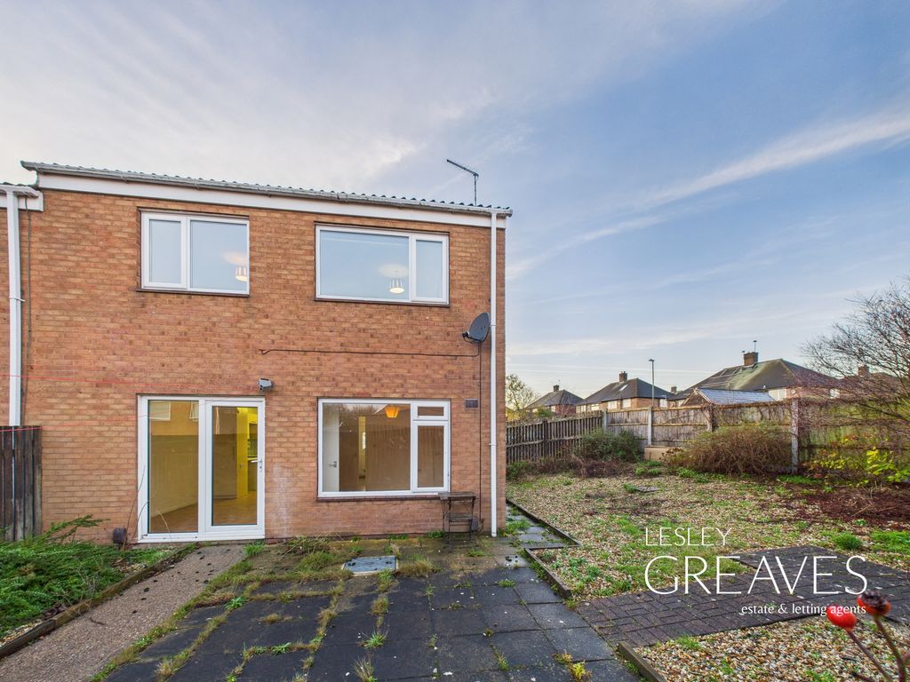 Property photo 2 of 21 Garden