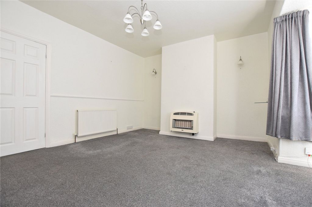 Property photo 2 of 16 Picture No. 01