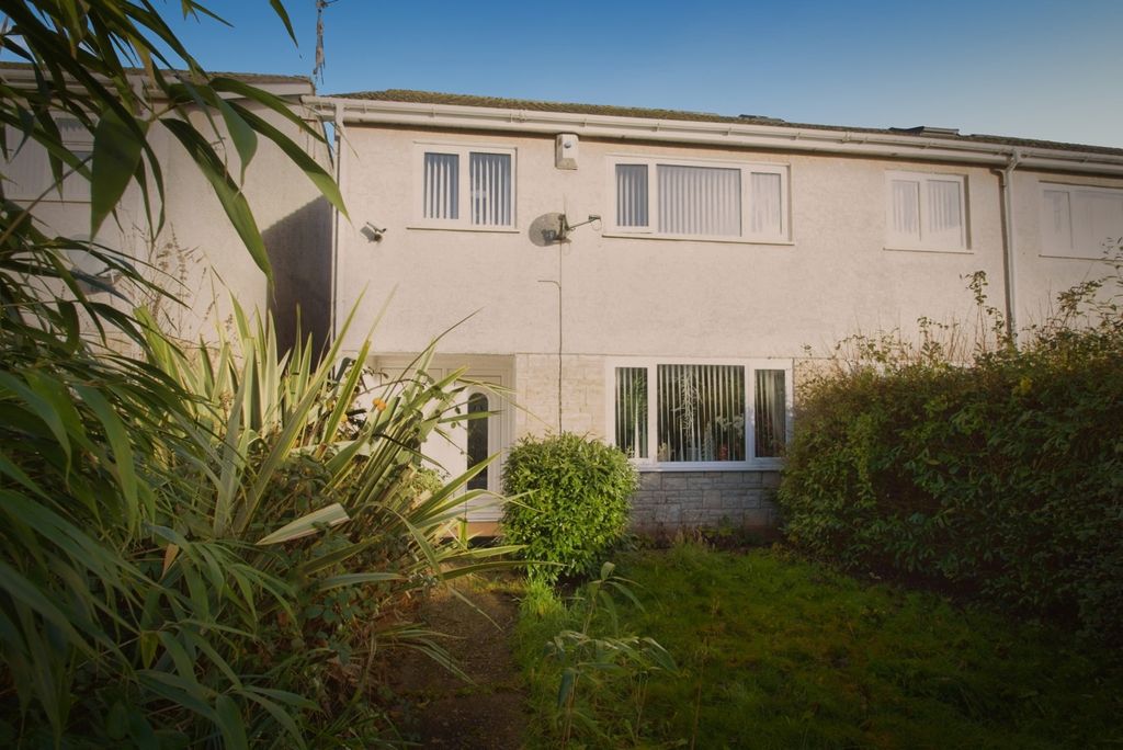 Property photo 2 of 21 Pbox-Img.Jpg