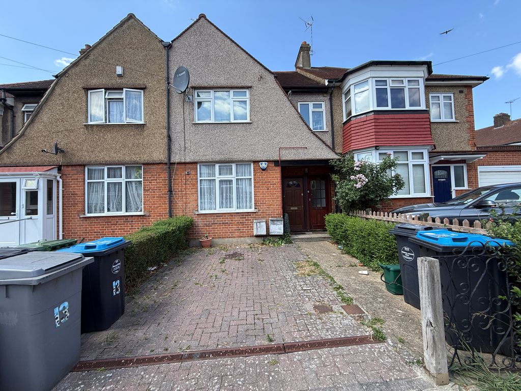 Property photo 1 of 6 Front