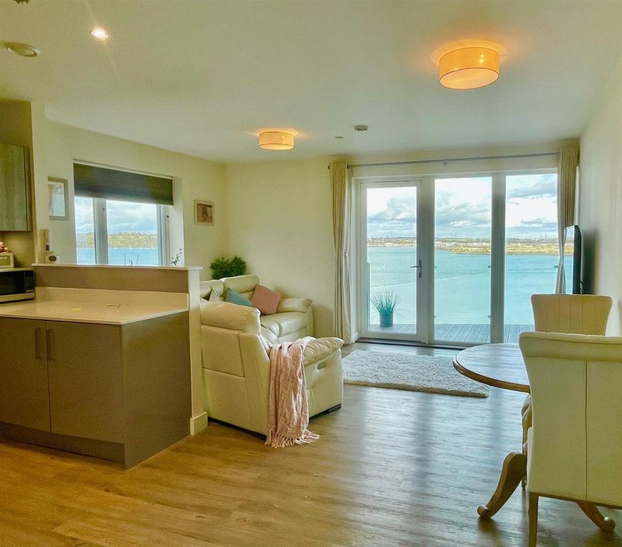 Property photo 3 of 14 Img_1129.Jpg