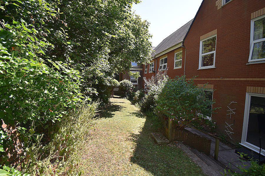 Property photo 3 of 12
