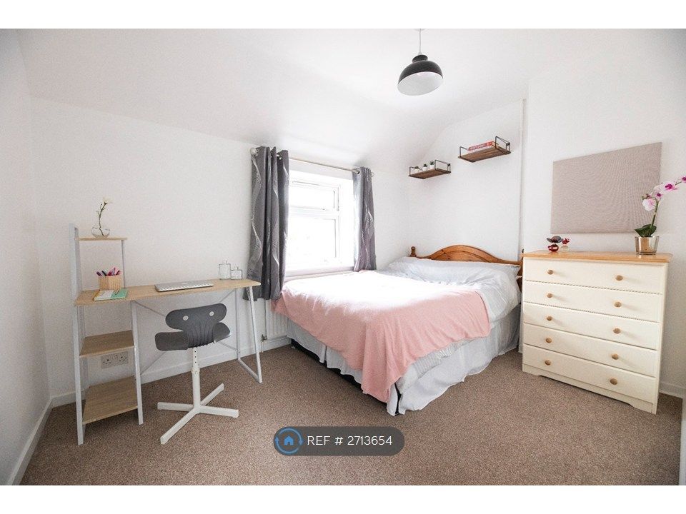 Property photo 1 of 11 All Double Beds