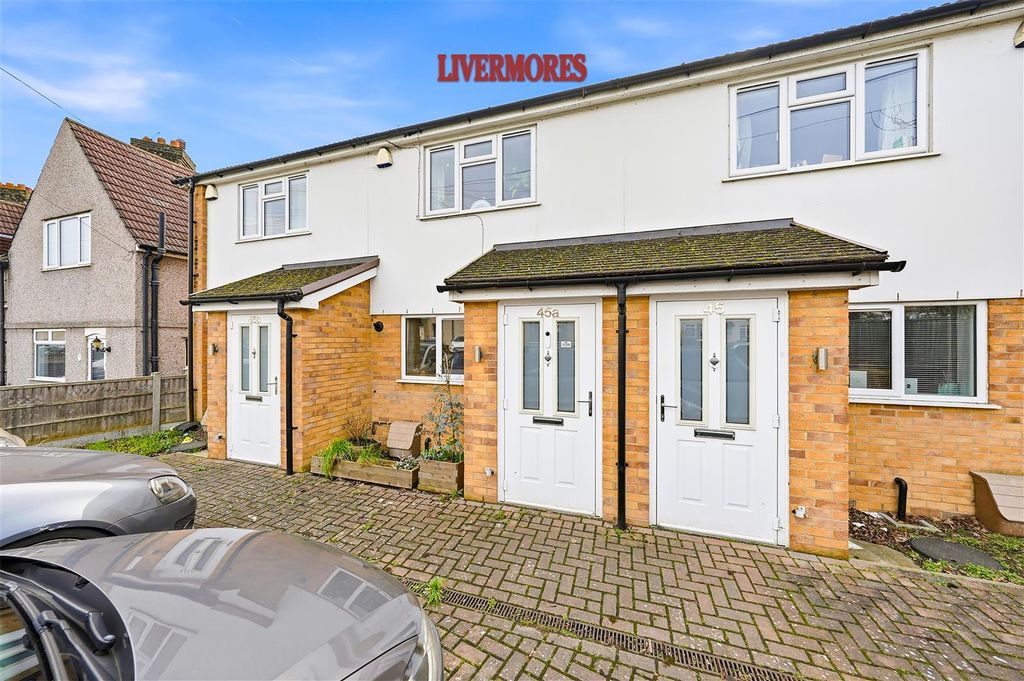 Property photo 2 of 16 External