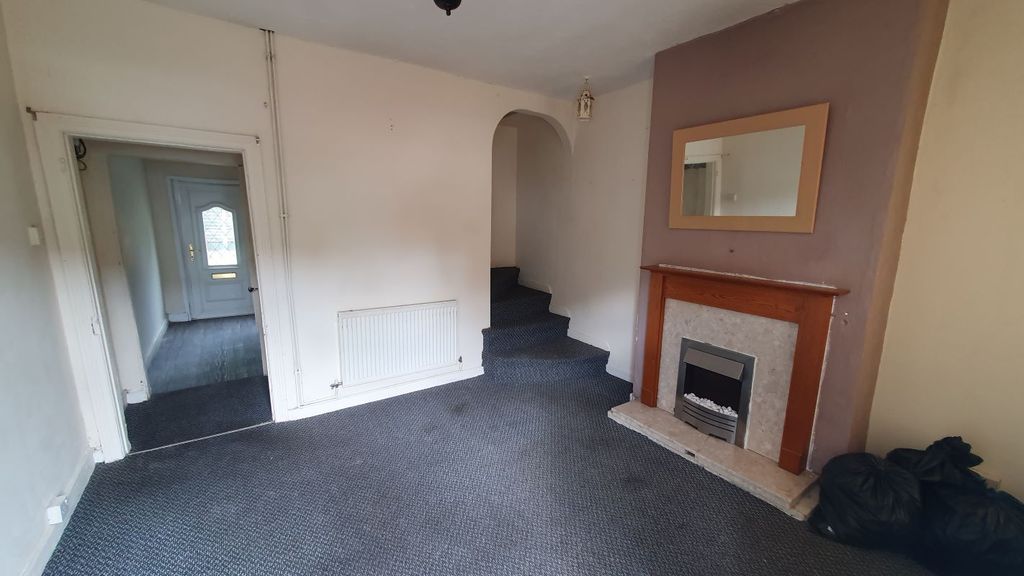 Property photo 3 of 19
