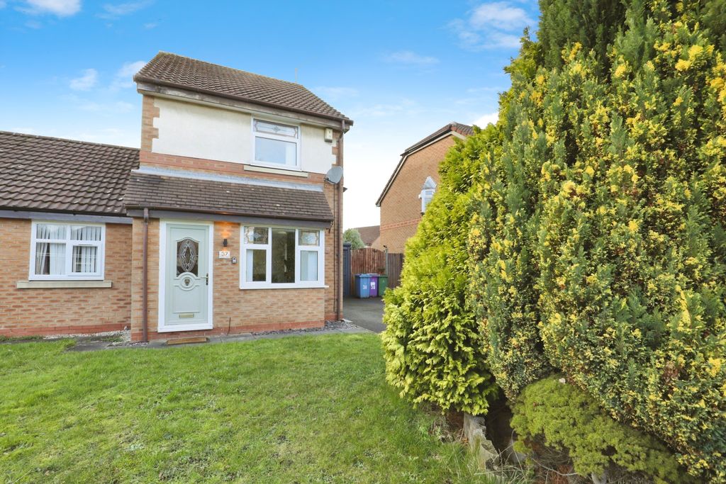 Property photo 1 of 15