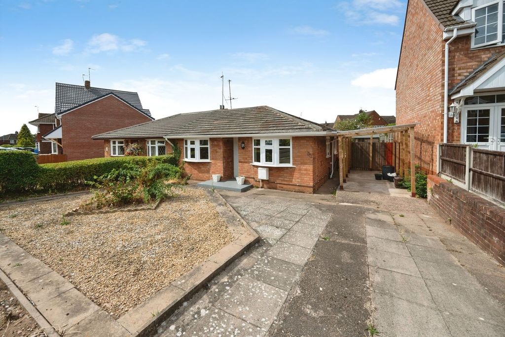 Property photo 1 of 16