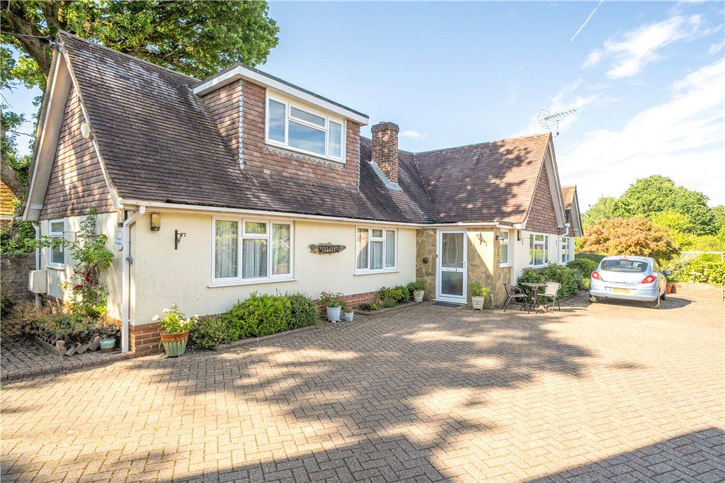 Property photo 2 of 38 Picture No. 10