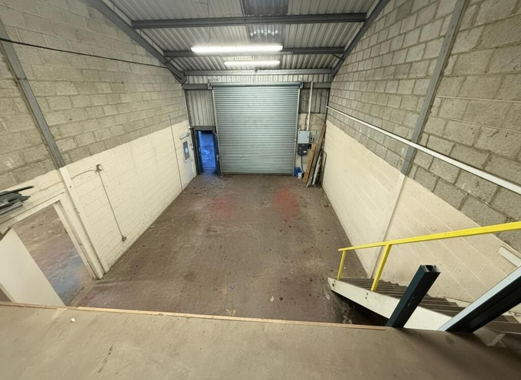 Property photo 2 of 10 Unit 5-6 (2).Jpeg