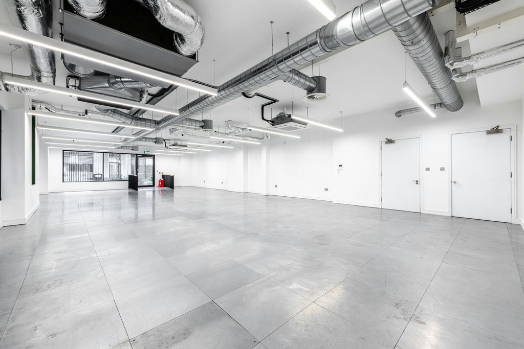 Property photo 1 of 6 Cassia Bldg U9  8.Jpg