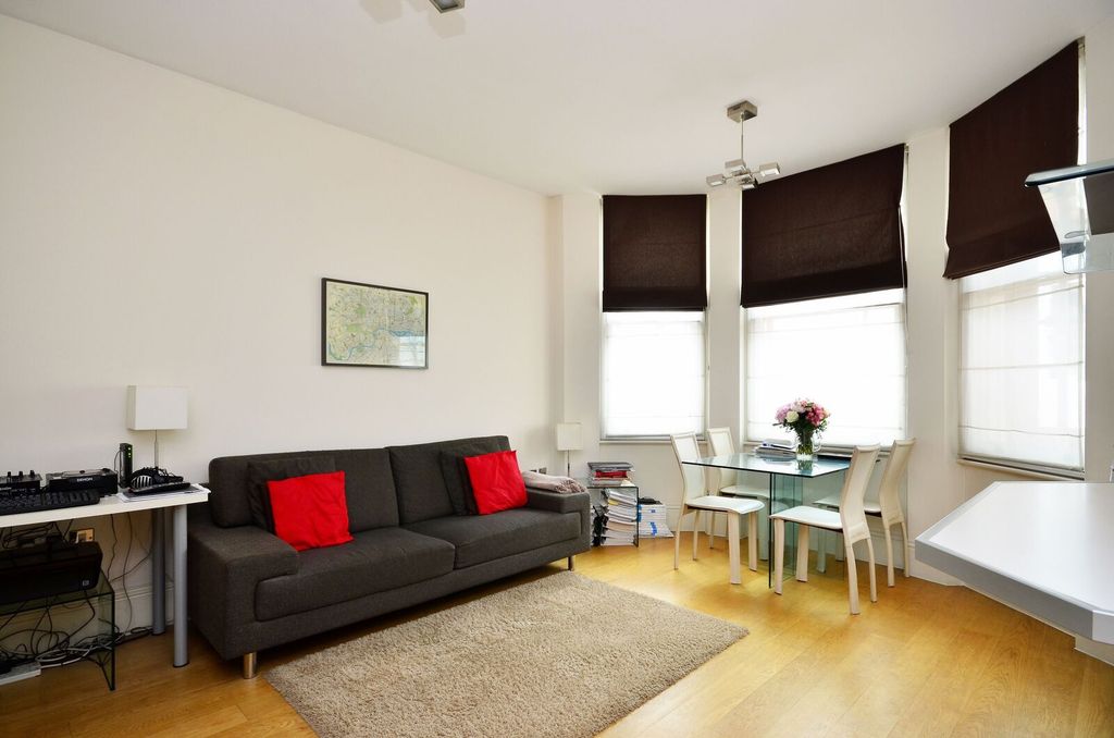 Property photo 1 of 5