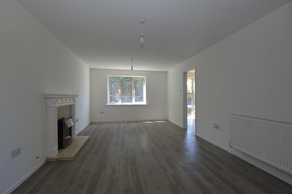 Property photo 3 of 12 Dsc_0203.Jpg