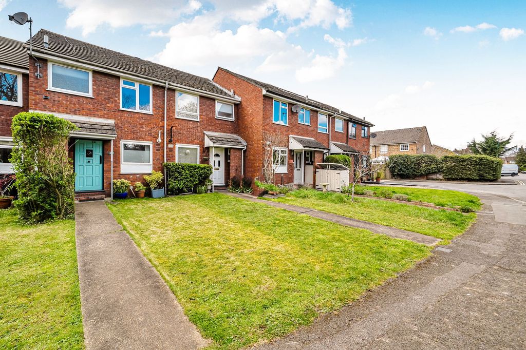 Property photo 1 of 11