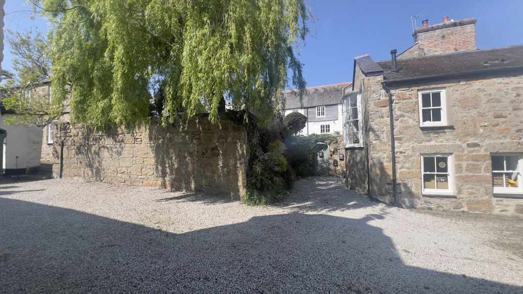 Additional image 13 of 1 bed flat for saleNew Street, Penzance TR18