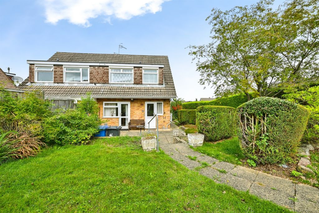 Property photo 2 of 18