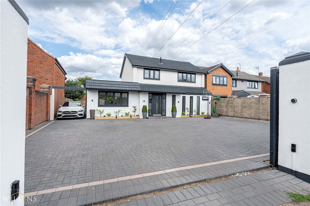 Property photo 1 of 34 Picture No. 55