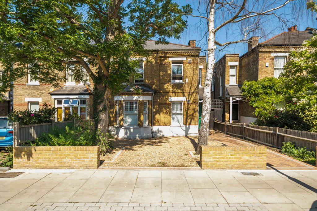 Property photo 1 of 15 1477361-22-6A3E47...