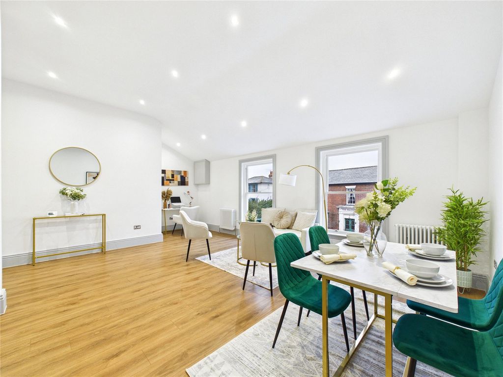 Property photo 2 of 13 Picture No. 02