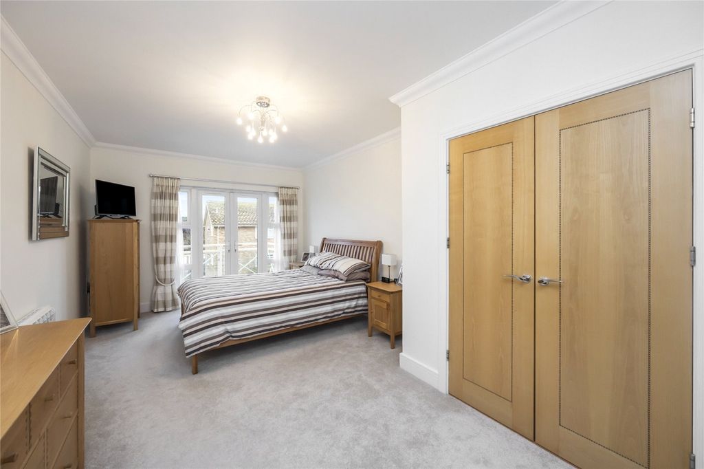 Property photo 3 of 21 Picture No. 09