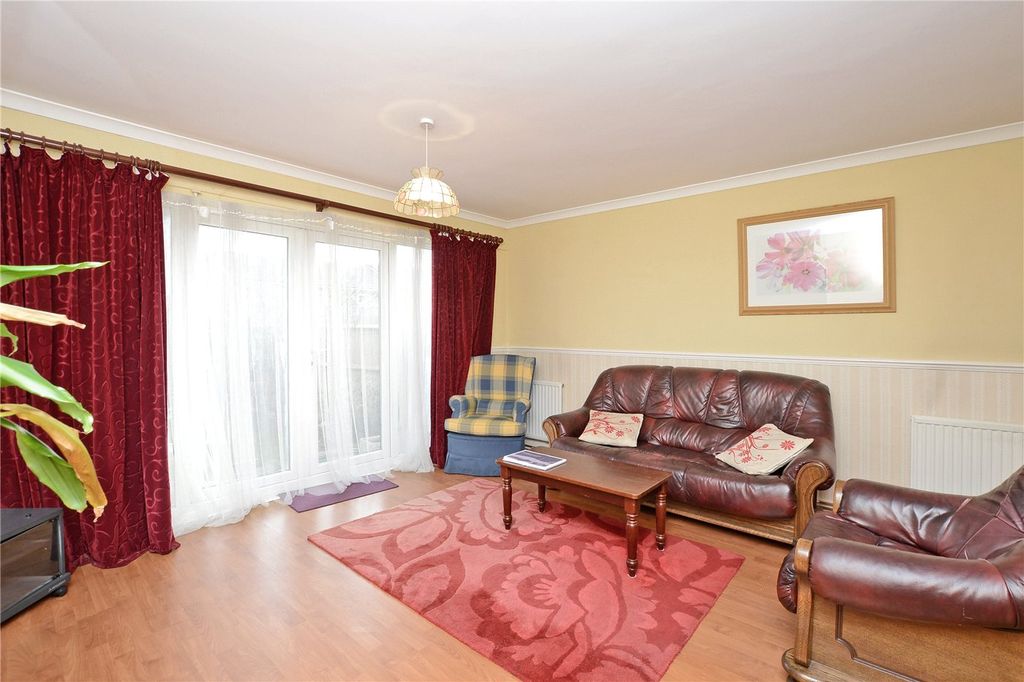 Property photo 2 of 8 Picture No. 02