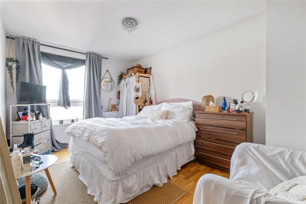 Property photo 2 of 9 Picture No. 07