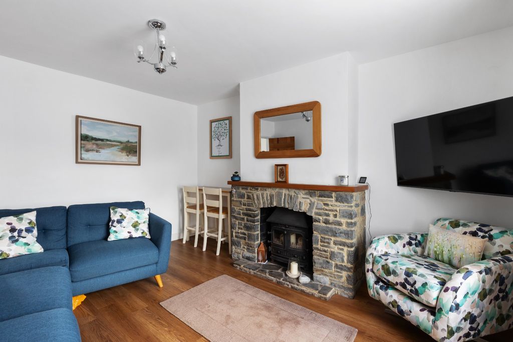 Property photo 3 of 14 41114910