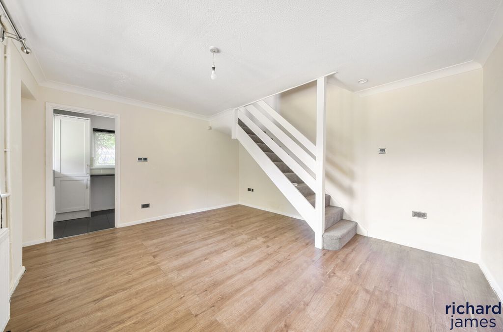 Property photo 2 of 11 66Bd462Ed6884969B8217457A673d8Fd