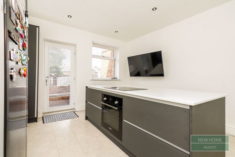 Property photo 3 of 19 Photo 10