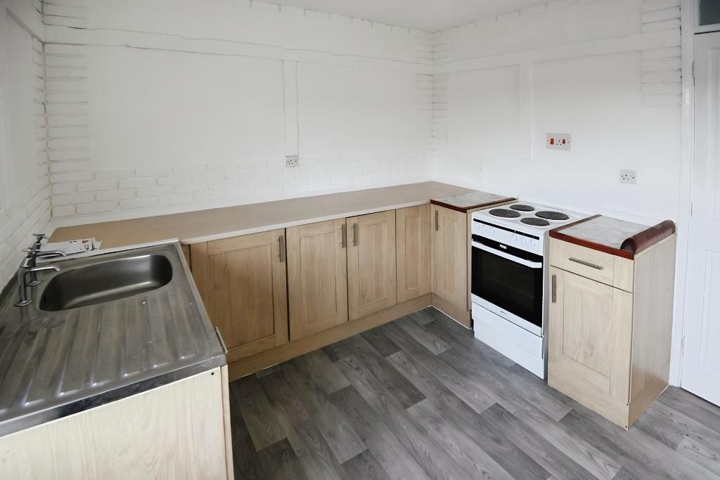 Property photo 3 of 9 Photo 3